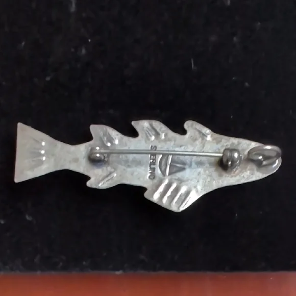 Sterling Silver Artisan Brooch with Purple Gem - Picture 2 of 5